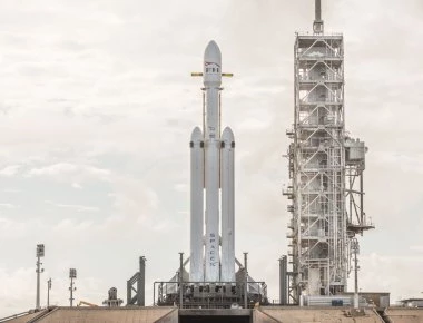 Σήμερα η εκτόξευση του «Falcon Heavy» του Έλον Μασκ για τον ... Άρη - Ο ισχυρότερος πύραυλος της ανθρωπότητας (βίντεο)